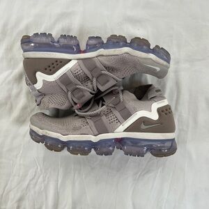 Nike Air VaporMax Utility Flyknit Shoes, Size M 7.5/EU 40.5